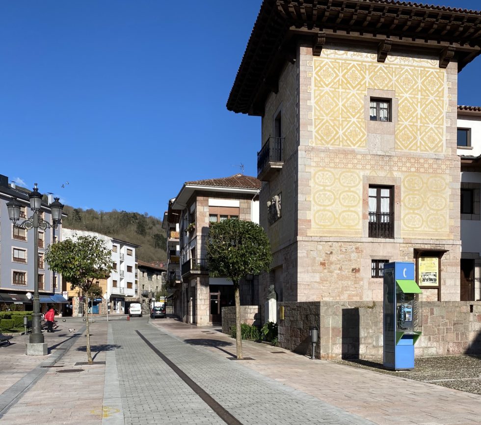 El Palacio Pintu de Cangas de Onís

Sofía Mori y Natalia Valle

lajueya.net/index.php/2021…