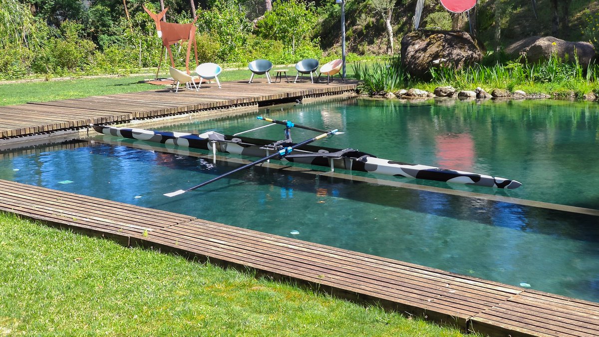 BoatsAve's tweet photo. What about having your own tank from a real boat? 🚣‍♂️

After this you've almost considered no more erg sessions, am I right? 😜 

Tell us what you think of this wonderful job from our colleague Bruno 😎
.
.
.
.
#averowingboats #aveboats #remo #rowing #aviron #tank #pair https://t.co/nv1yLcXfld