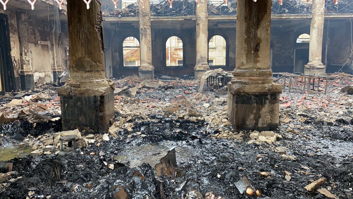 Remember your sadness when the Notre Dame was on fire? this kind of thing happens and how often it is ignored because it's happening to non-white, non-European landmarks & structures

Now, University of Cape Town Library, which housed thousands precious documents, has been burned