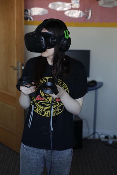 Works4Uorg's tweet image. The learners have been having a blast on our new VR system, the thing to get them excited on the first day back. 
#development #developingfutures #supportingthefuture #supportworkers #newterm #newbeginnings #newopportunities #VR