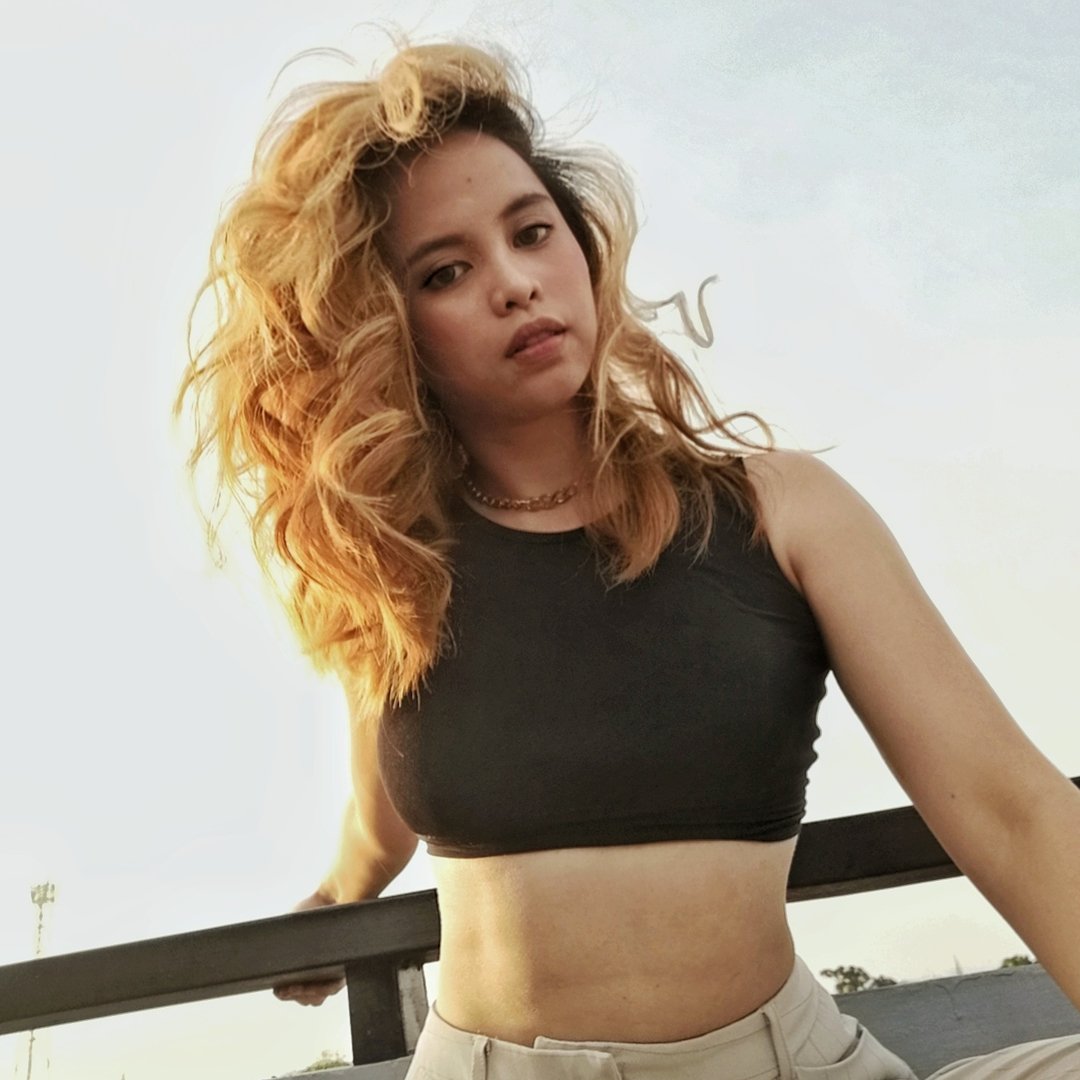 camsprudente_'s tweet photo. Babe, look up https://t.co/Yq3HscVaK9