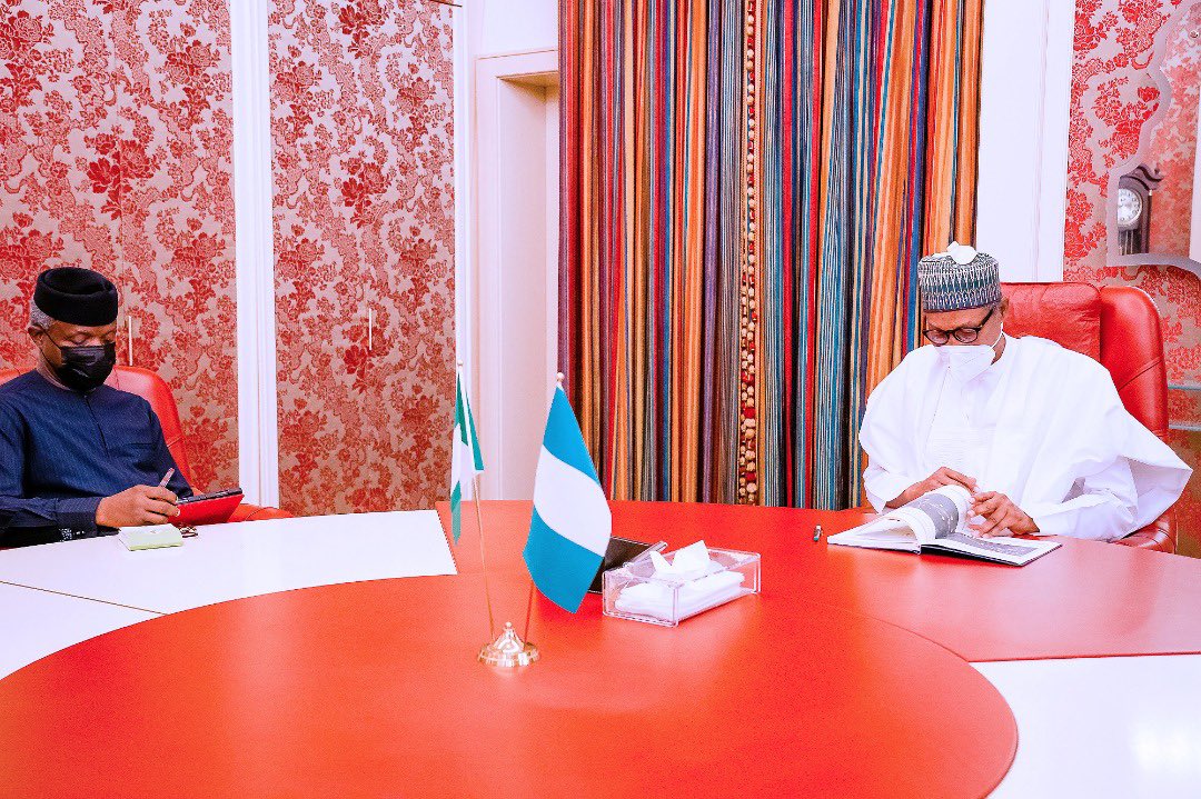 President <a href="/MBuhari/">Muhammadu Buhari</a> this morning received a briefing from Vice President <a href="/ProfOsinbajo/">Prof. Yemi Osinbajo</a>, at the State House. #AsoVillaToday