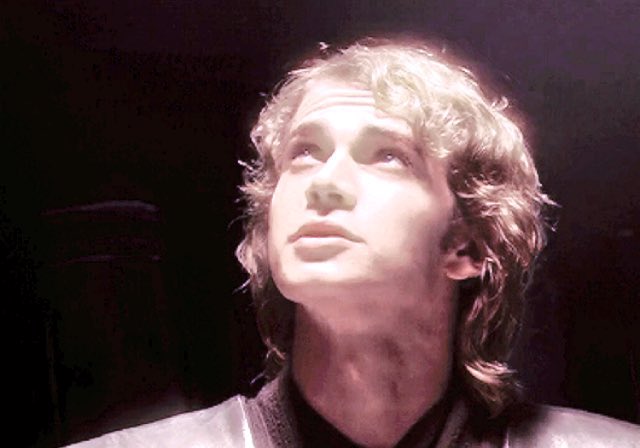  Happy Birthday to the iconic Hayden Christensen! 