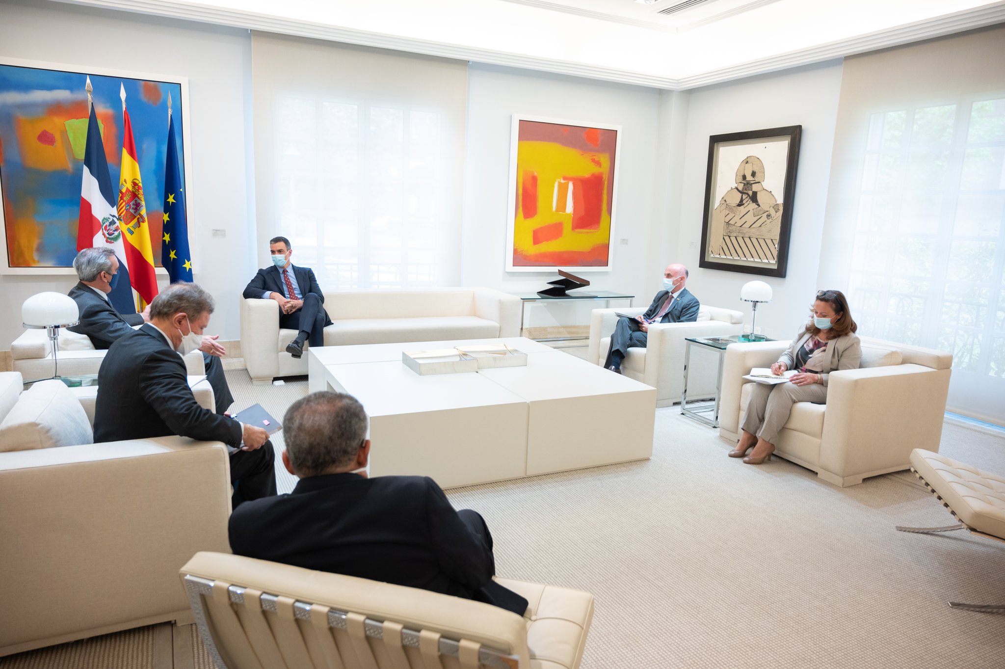 Encuentro con el presidente de la República Dominicana, en el marco de la XXVII Cumbre Iberoamericana.