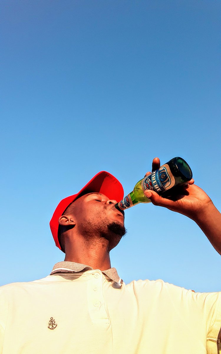 luswiba's tweet photo. Nasocedzile ngemisetjentana yakho yasekhaya kungatsi ungabese ucabula Sibebe Premium Lager🍺 uvele uphotise umphimbo kucicime injabulo ngebakitsi!!!
#JabulaEkhaya
#SibebePremuimLager
#DrinkResponsibly
#SibebeIsCalling
#LuswibaSTS https://t.co/CTEKEppeTP