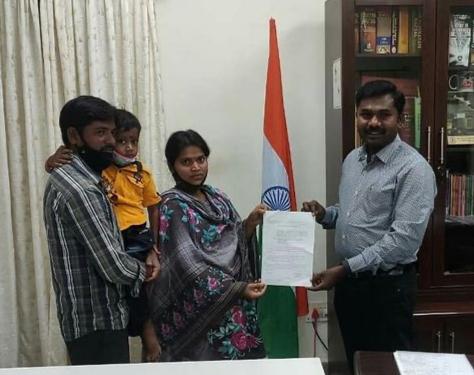 ChandruduIAS's tweet photo. The girl child of a Jogini grew up to be a Data Entry Operator, with the help of #APCOS. Despite all the social stigmas and backlashes of the society, her husband stood by her to support. Under the leadership of Honorable Chief Minister we are paving path for humanistic society https://t.co/bp5TCY6GVe