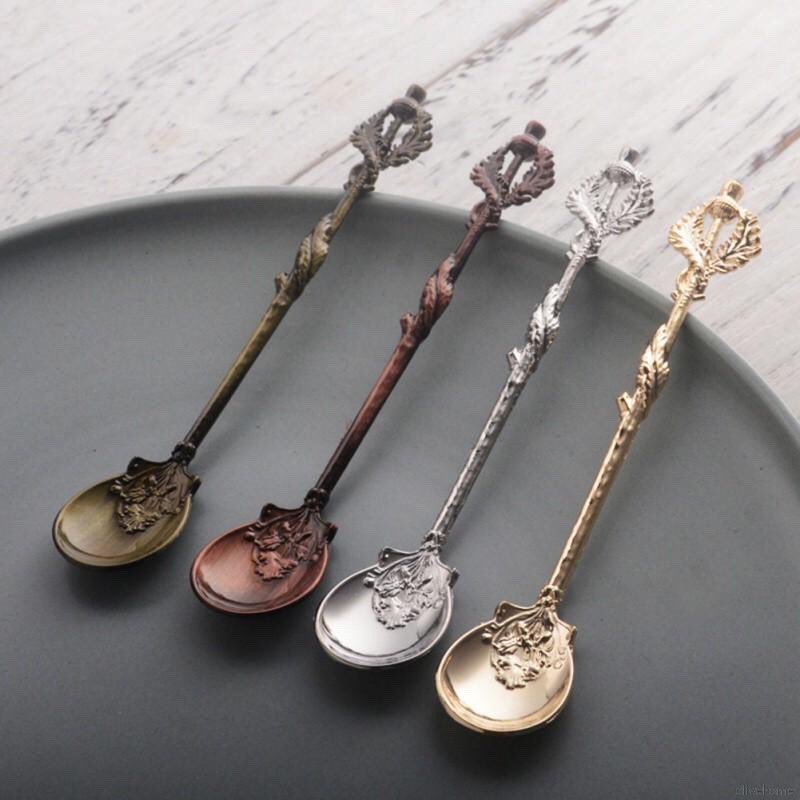 Alloy Retro Coffee SpoonBoleh feeling feeling Ms Bridgerton pakai coffee spoon macam ni  RM3.90! Cheap cheap cheap!:  https://shopee.com.my/product/283364640/8102096912?smtt=0.0.9