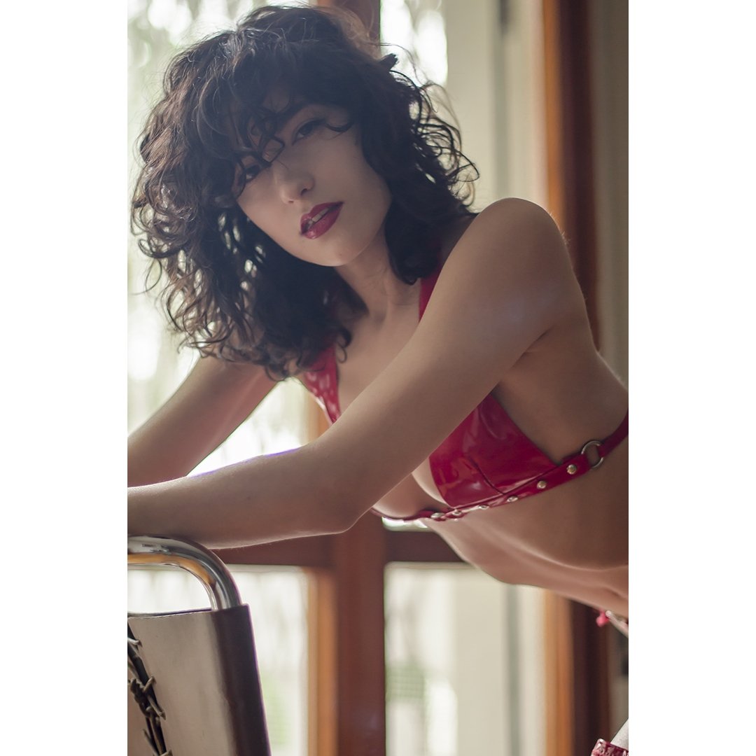 lorinilorenzog1's tweet image. RED LATEX DOMINATRIX
pt. 1

@SergeantIce is out Goddess.
Here the set:
patreon.com/LorenzoLoriniP…

Become a subscriber 😎

#Patreon #patreongirl #patreoncreator #patreongirls #domina #dominatrix #latexqueen #latex #mistresslife #goddess