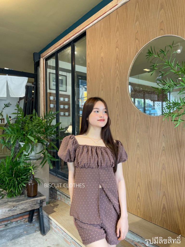 เสื้อผ้าน่ารักส่งฟรีทั้งร้าน💕 tweet media