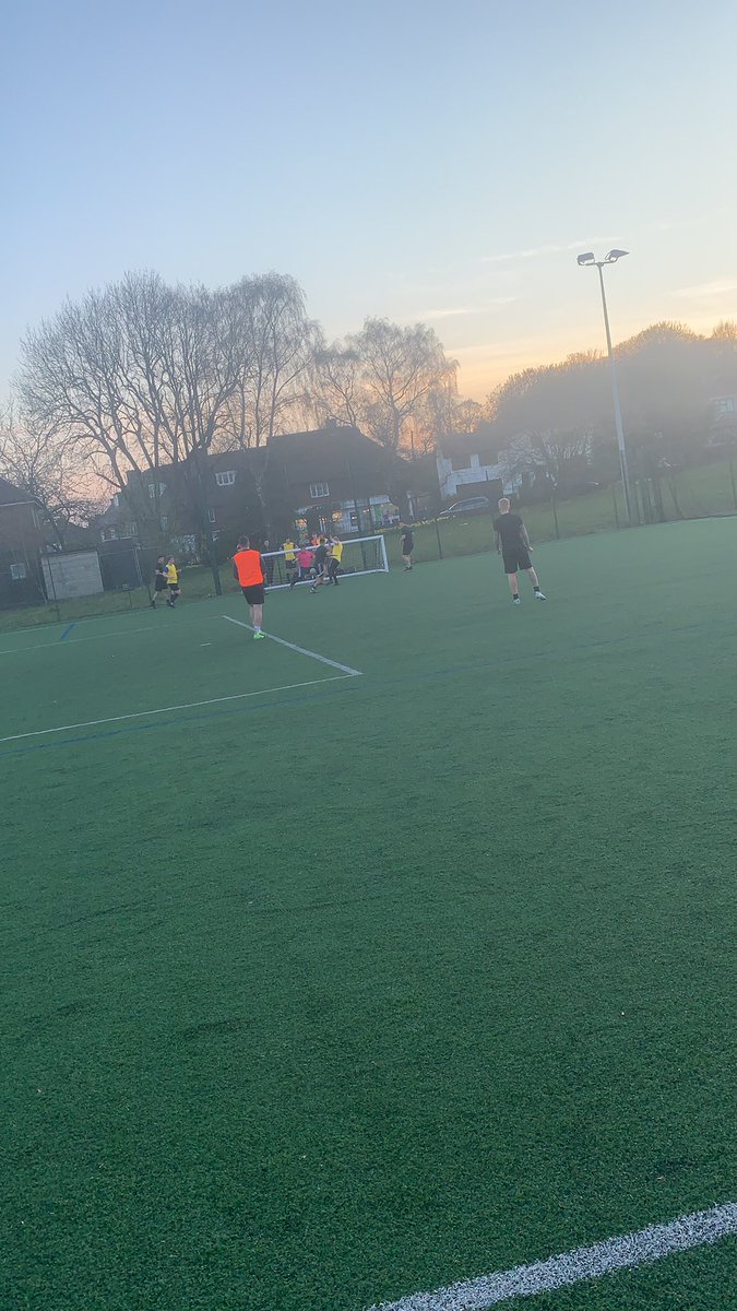 NFChance_'s tweet photo. ⚽️ https://t.co/RLDlwz8TcG