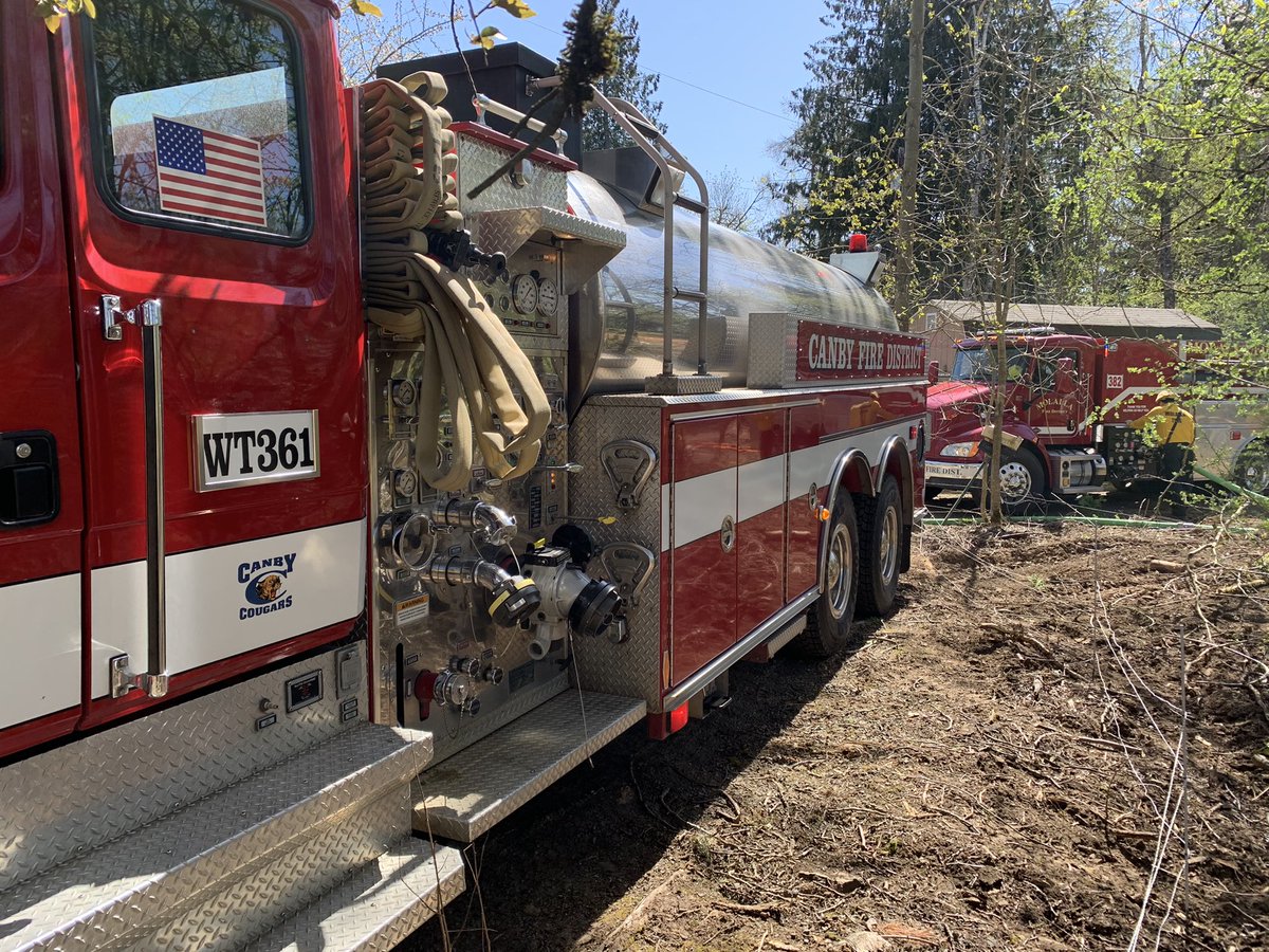Canby Fire tweet media