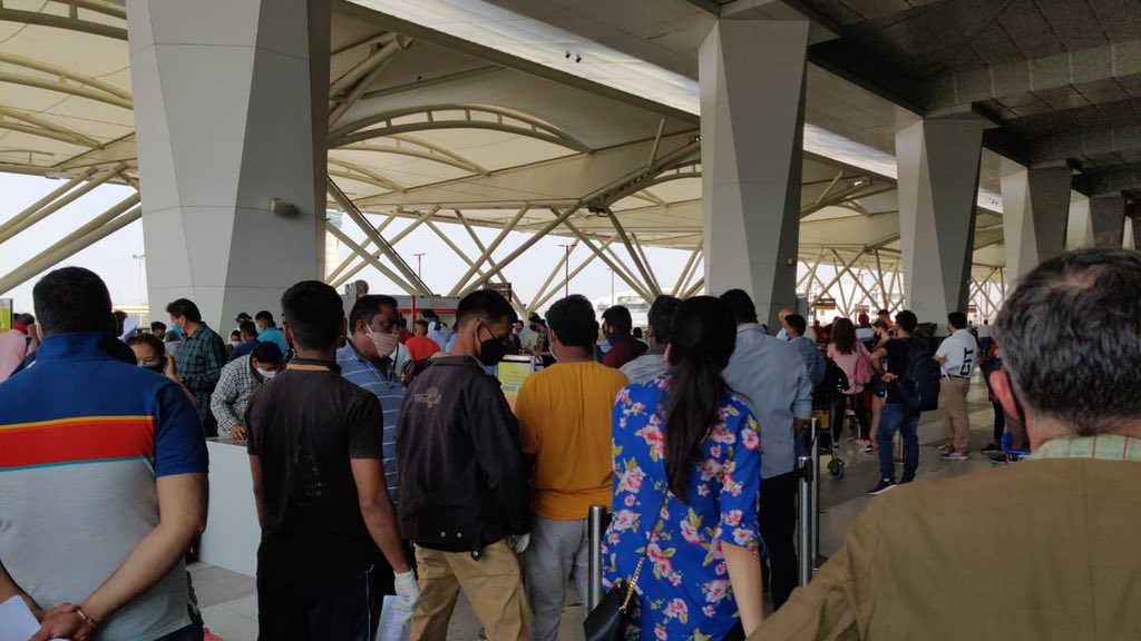 First you deny someone from traveling on the flight because test results came a day early and this is how the Delhi airport authorities in india conduct COVID tests ? <a href="/DelhiAirport/">Delhi Airport</a>