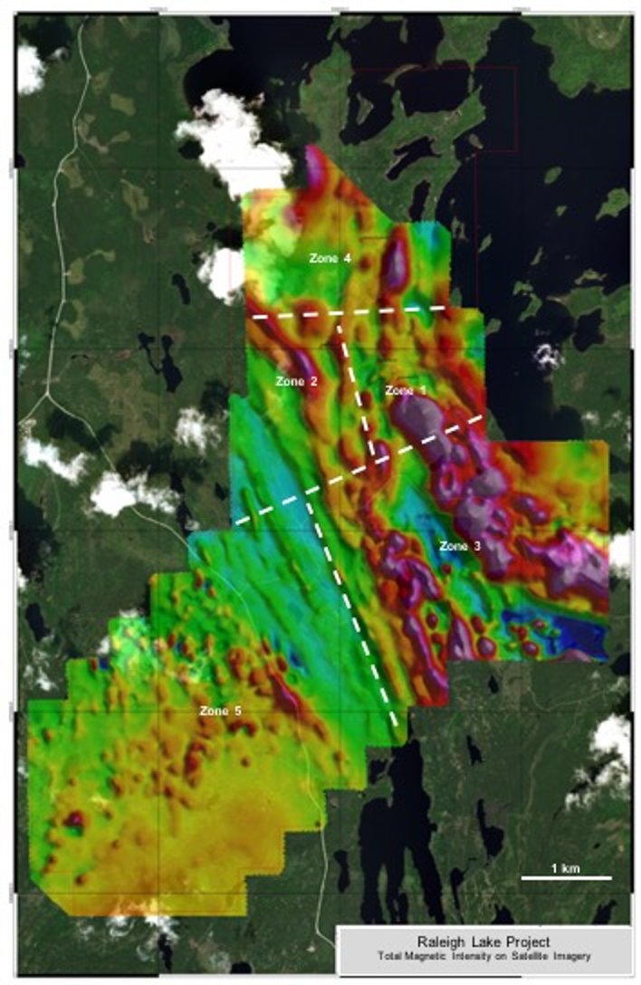 📰 <a href="/ILCtsxv/">International Lithium Corp</a> has completed a maiden drilling program on the Raleigh Lake Lithium project near Ignace, Ontario, Canada. A total of 1,504 metres of NQ core drilling were completed in eight holes to test the continuity of spodumene bearing pegmatites. More at bit.ly/3txrEqT