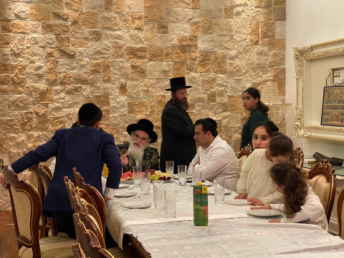 HagerMendel's tweet photo. יע יע https://t.co/Q8hBrdjN1s