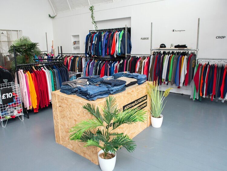 JamieSDesign's tweet image. illførtune throwback 💣

↳ jamiestewartdesign.com