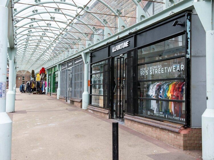 JamieSDesign's tweet image. illførtune throwback 💣

↳ jamiestewartdesign.com