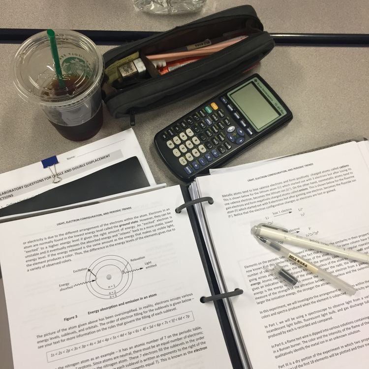 studyctrl's tweet image. #studytwt #notiontwt ;

→ pedro, 16
→ 2 E.M
→ he/him, enfp, libra
→ interesses: músicas, livros, boxe, cinema, psicologia, criminologia, desenvolvimento pessoal, exatas e biológicas, séries
→ active recall
→ notion

♡/↺ for moots :)