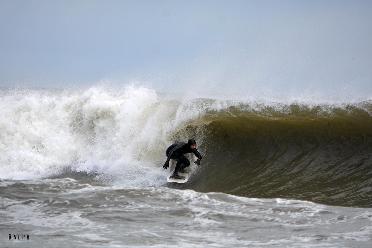 New Blog is posted. Pics from the last two swells, plus a gallery of the last 17 years. And the story of my first ever surf. Surfer in photo is Miami Dave. ralphspic.com