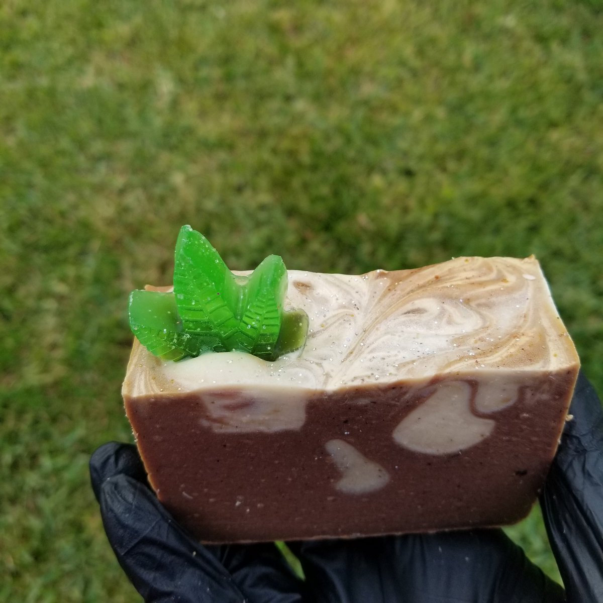 CelestialSuite's tweet photo. 420 is tomorrow! Don't miss out on our special brownie soap. If you order today before 5pm your order will ship TODAY! Find our soap in our "New Items" section under the "collections" tab! 
https://t.co/weTzybJCGa https://t.co/vQtXCXyF8B