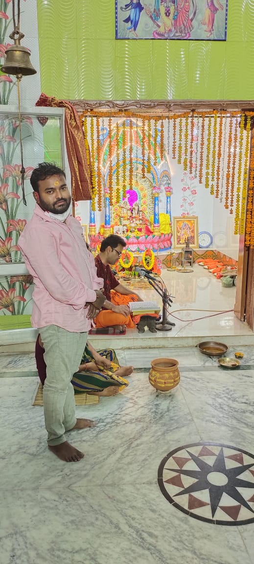 manaskumardutta's tweet image. ଆଜି ବାଲେଶ୍ୱର ସହରର ମାଣିଖମ୍ବ ଠାରେ ଆୟୋଜିତ ହରିସଭା ମଣ୍ଡପର ଚୈତ୍ର ପୂଜନରେ ଯୋଗଦାନ କରି କୋରନା ମହାମାରୀରୁ ସମସ୍ତଙ୍କୁ ରକ୍ଷା କରିବା ପାଇଁ ପ୍ରଭୁଙ୍କ ପାଖରେ ପ୍ରାର୍ଥନା କରିଲି ।

#SocialFunction