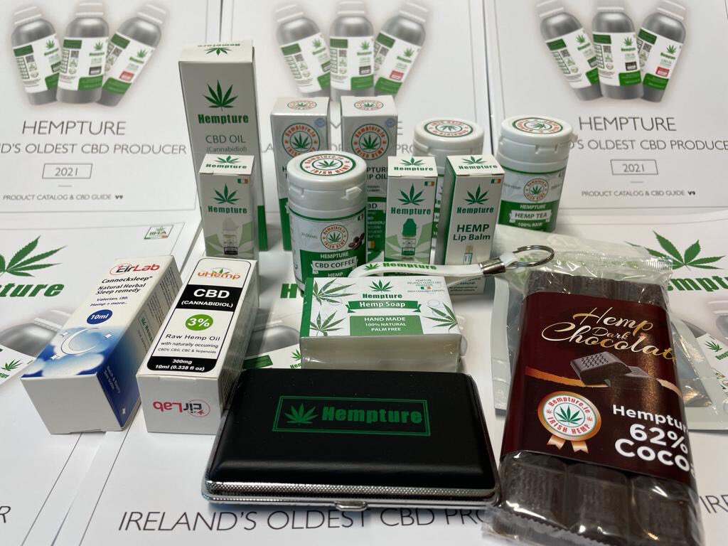 Sunshine1068fm's tweet image. This should brighten up your afternoon! Join @caroledooley right now for a chance to win this fabulous hamper courtesy of @Hempture #health #irish