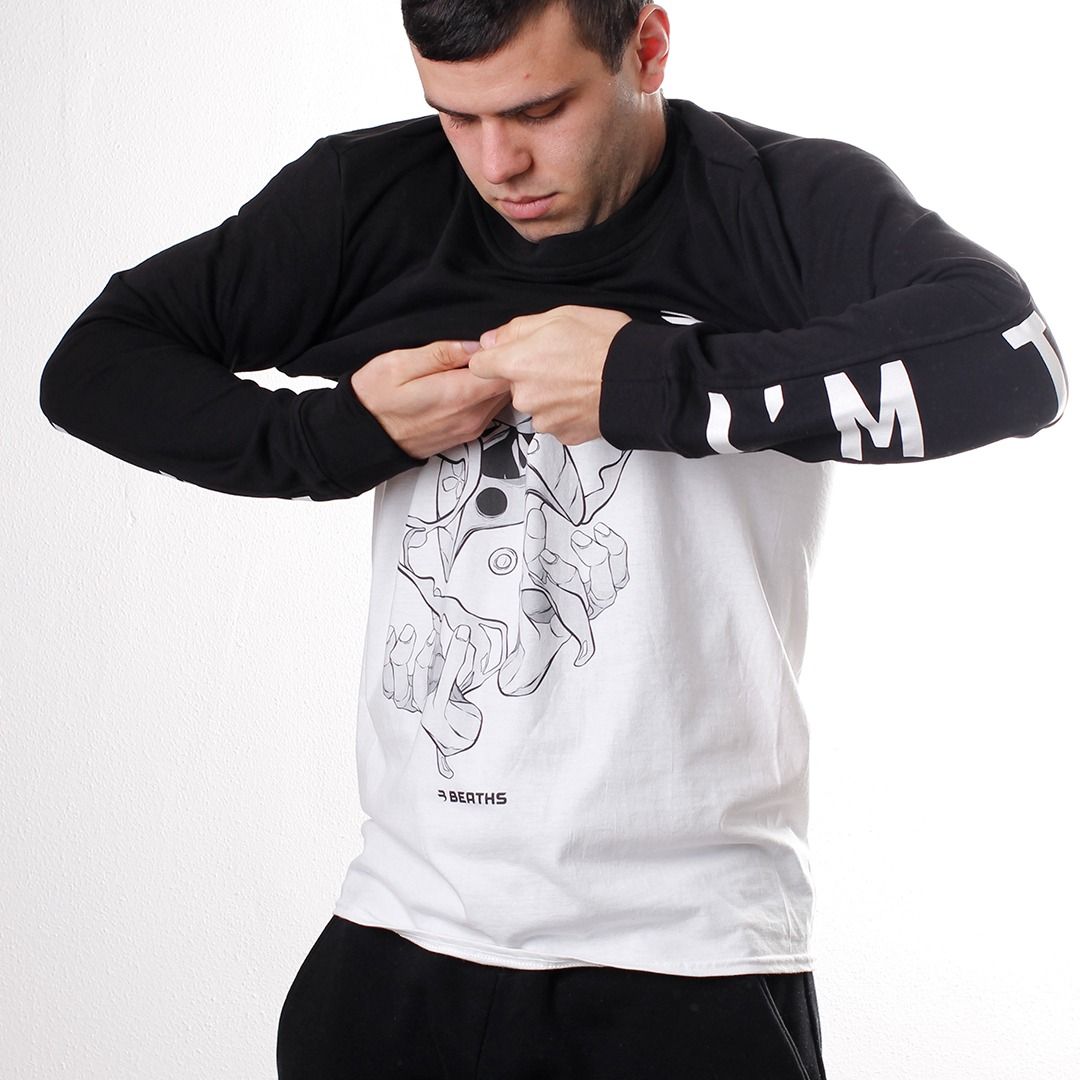 BeathsCommunity's tweet image. Once you try (our hoodie) black, you'll never come back!
Shop now the new man and woman collection at Beaths.com 
⠀⠀⠀⠀⠀⠀⠀⠀⠀⠀⠀⠀⠀⠀⠀⠀⠀⠀
#BeTheOne #Beathsworld #GamingApparel