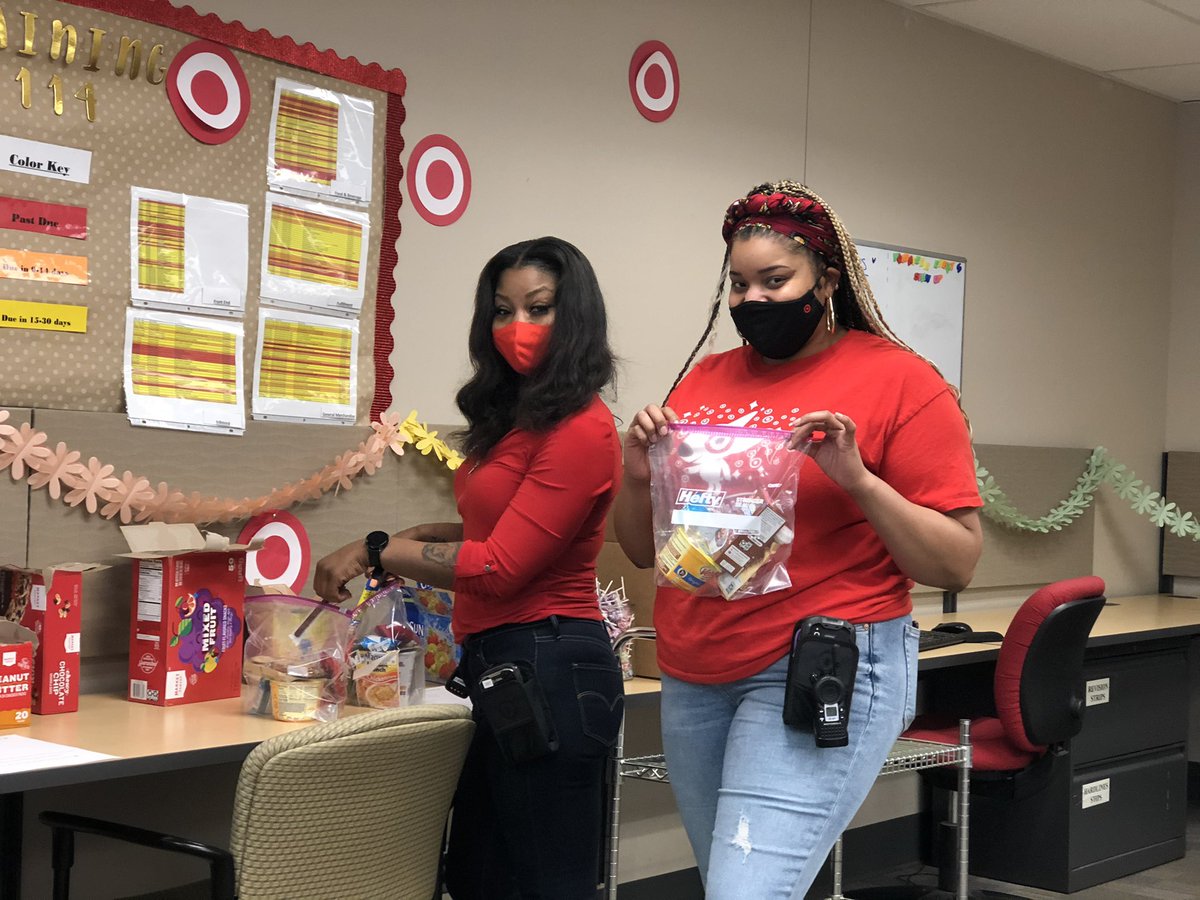 Kicking off National Volunteer Week partnering with Our local Fire Station to fill bags for their after school program for students in need! #1114Squadgoals #D167 #G194 #WeAreTarget #NationalVolunteerWeek2021 <a href="/eochampaugh/">Ellen Ochampaugh</a> <a href="/CRBrookhouser/">Chris</a> @psjane @rachelbsands
