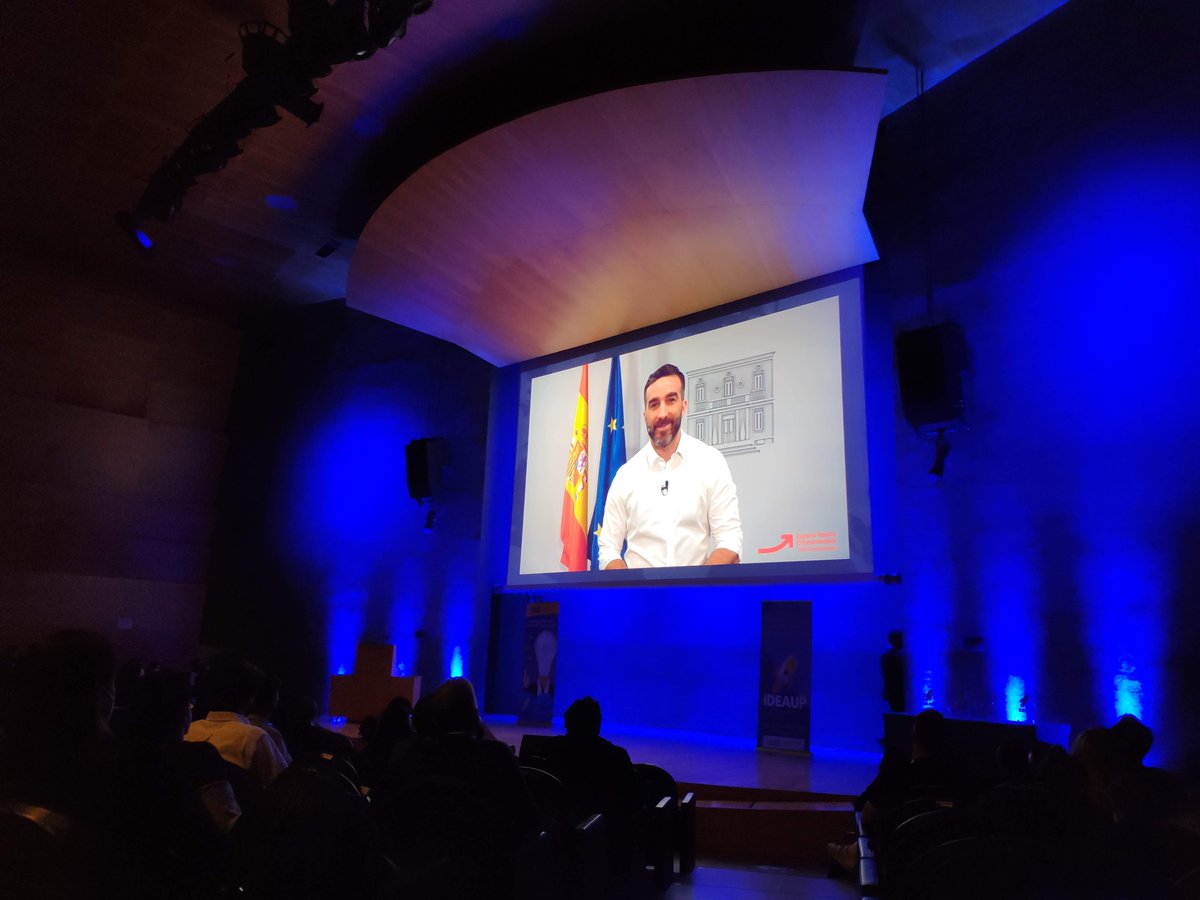 Last Friday @ESADE's Club Ennova organized the final gala of IdeaUp Challenge, a six-month program in which students from different universities work together to come up w/ a business idea🚀

<a href="/Qualud_Health/">Qualud Innovación</a>, a startup working on tech solutions for health was the winner. Congrats!