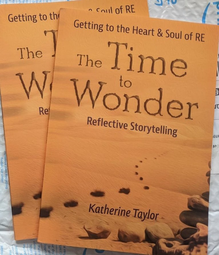 thetimetowonder's tweet photo. Don't forget! Bulk orders=preferential rates. #university #teachertraining #PGCE #REadvisors #teachRE #SIAMS #aweandwonder #multifaith #teaching #edutwitter #REteacher #diocesaneducationteam #lifelonglearning https://t.co/A8dXapp2bZ
