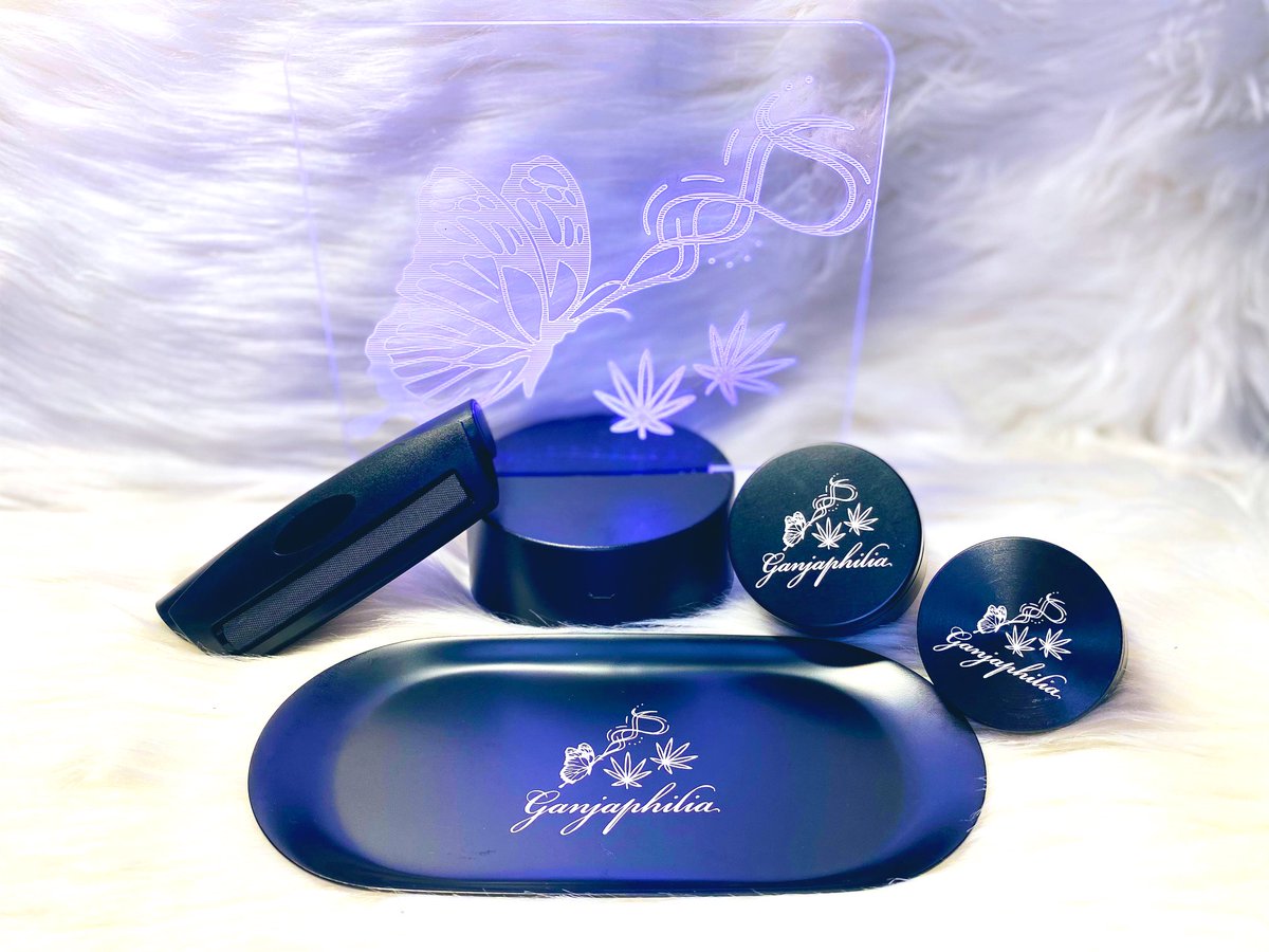 ganjaphiliallc's tweet image. 10% OFF EVERYTHING IN STORE!!
- orders over $10 ship FREE
- small FREE gift with your purchase!

ganjaphilia.com
etsy.com/shop/ganjaphil…

#etsy #shopify #shopsmall #WeedLovers #StonerFam #CannaFam #CannabisCommunity