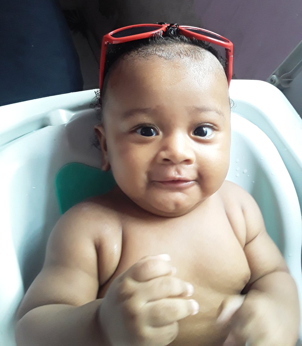 juh_martins1912's tweet photo. 5 Meses Do Amor Da Minha Vida 👣👑🙏💙 https://t.co/XfDZ8euxlf