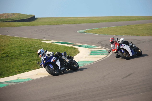 visordown's tweet image. Heading on a track day soon? We've got a cracking selection of track guides for the top UK circuits, plus a few from around the world (including Jerez, Almeria, Portimao) 🏁
Have a look here: visordown.com/features/motor…
#Trackday #trackguide #MSVCircuits #motorcycleracing