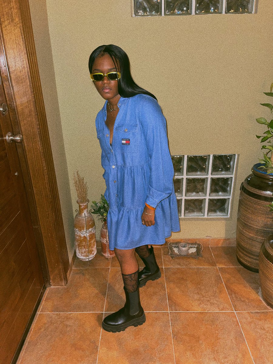 BLACK STAR tweet media