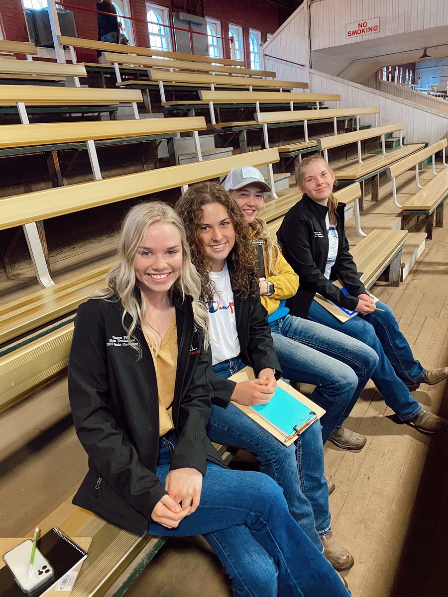 _clintonffa's tweet photo. 2021 MISSOURI STATE CHAMPION HORSE JUDGING TEAM!! Way to go Clinton FFA! 

1st place team 

Caroline Wagoner -1st High Individual Overall
Alana Alexander -11th Overall
Riley Heerdink- 15th Overall
Camryn Kemper- 21st Overall https://t.co/ILBtAOkYrn