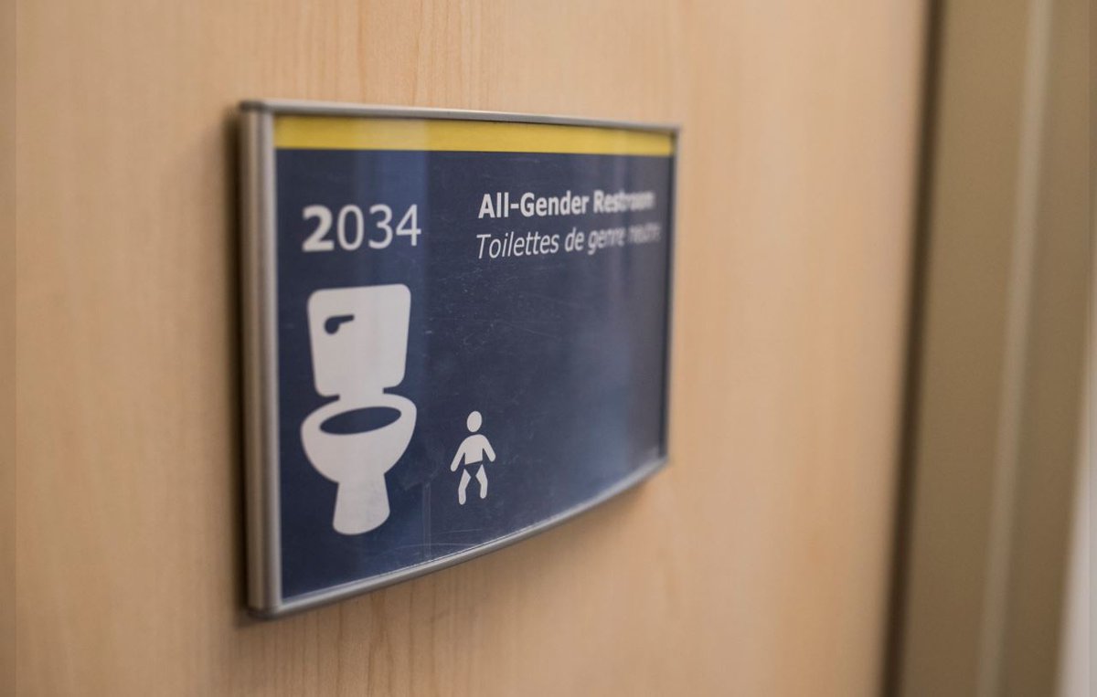 CBCSudbury's tweet photo. Health Sciences North installs all-gender restroom signs.
Hospital says it's taking a step to be more inclusive of the trans community.

https://t.co/gjPIzwUomW https://t.co/1hjfp9EMxf