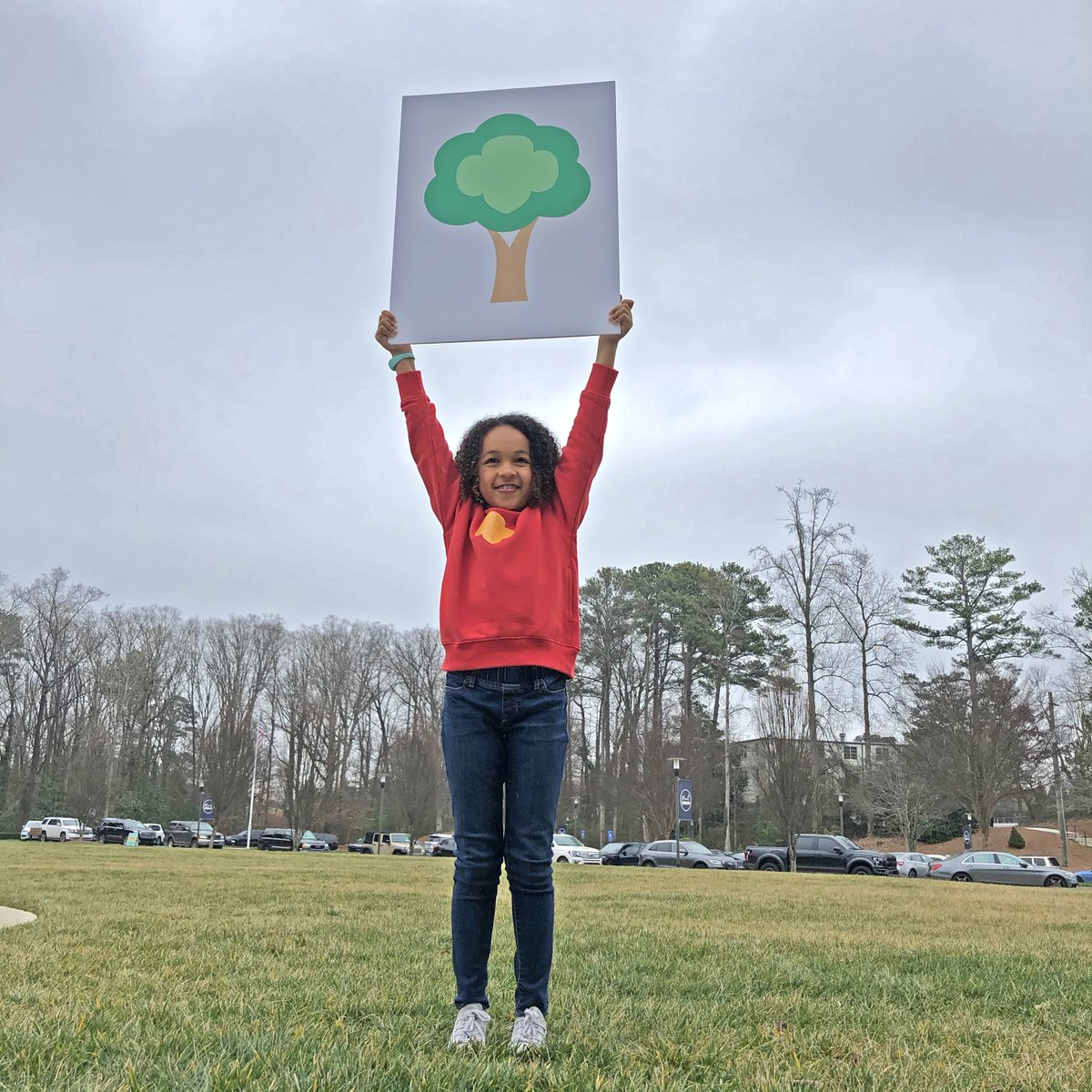 Girl Scouts tweet media