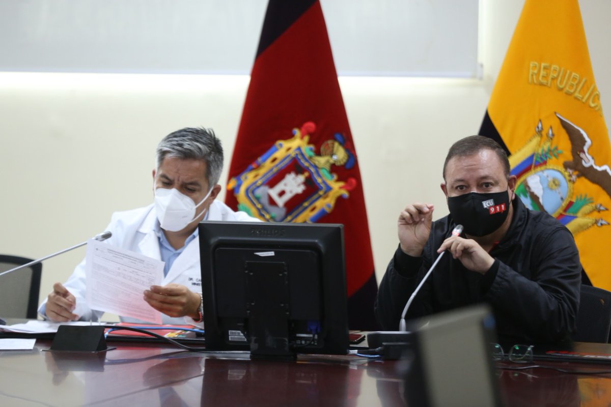CamiloSalinasOF's tweet photo. Participamos en la Mesa Técnica 2 del #COENacional y entregamos información para la toma de decisiones que permitan manejar la crisis sanitaria generada por la segunda ola de la pandemia por la #COVID19 en todo el territorio nacional. https://t.co/PLbS2WZeSz