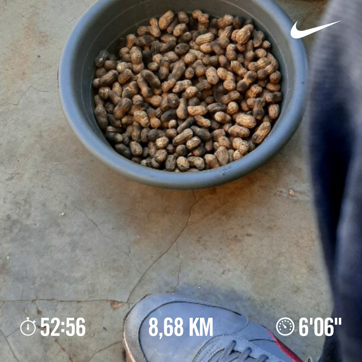 kgaukwena's tweet photo. #therapyrun,soul healing,forgiveness #RunningWithTumiSole https://t.co/btctaWSx5M