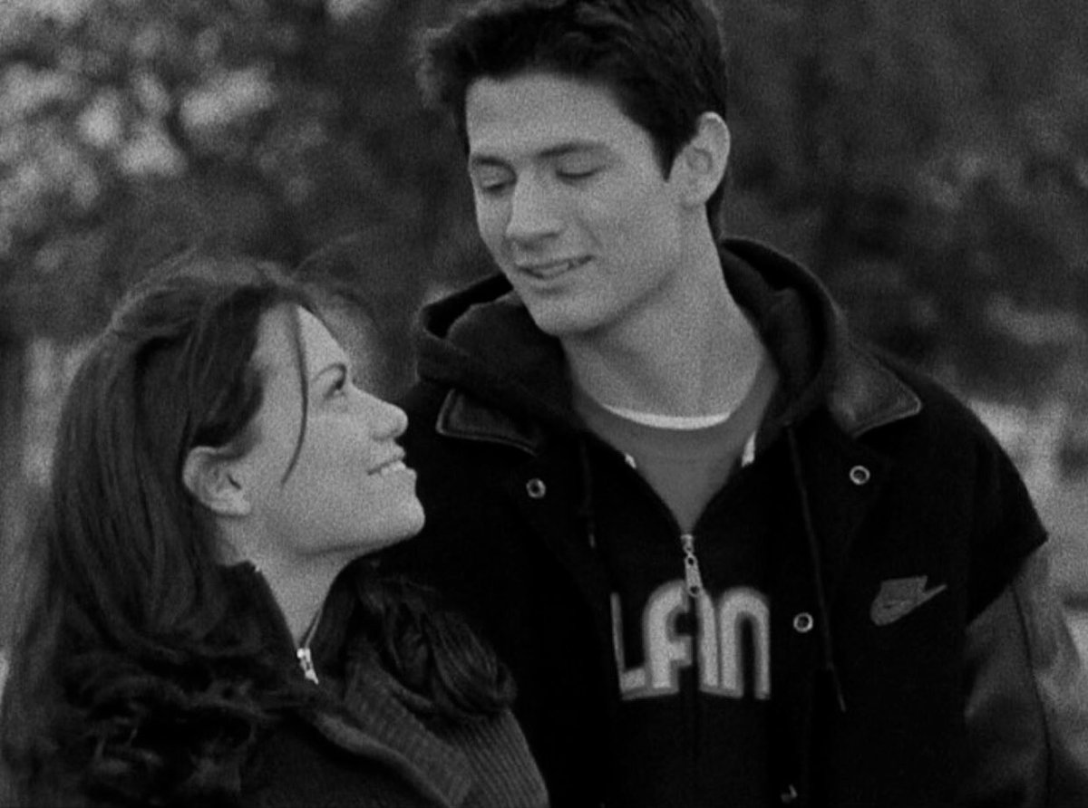 The only GOOD thing about Monday is I get to show off my sexy husband 🥰 
#ManCrushMonday