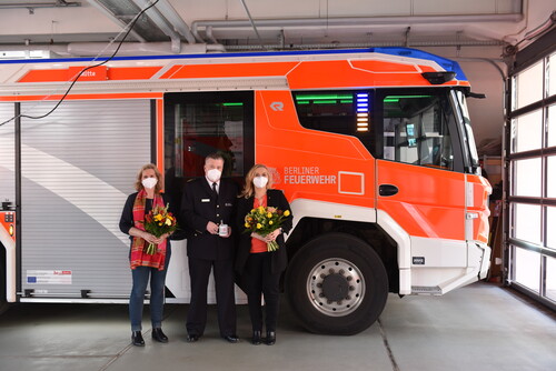 Berliner Feuerwehr tweet media