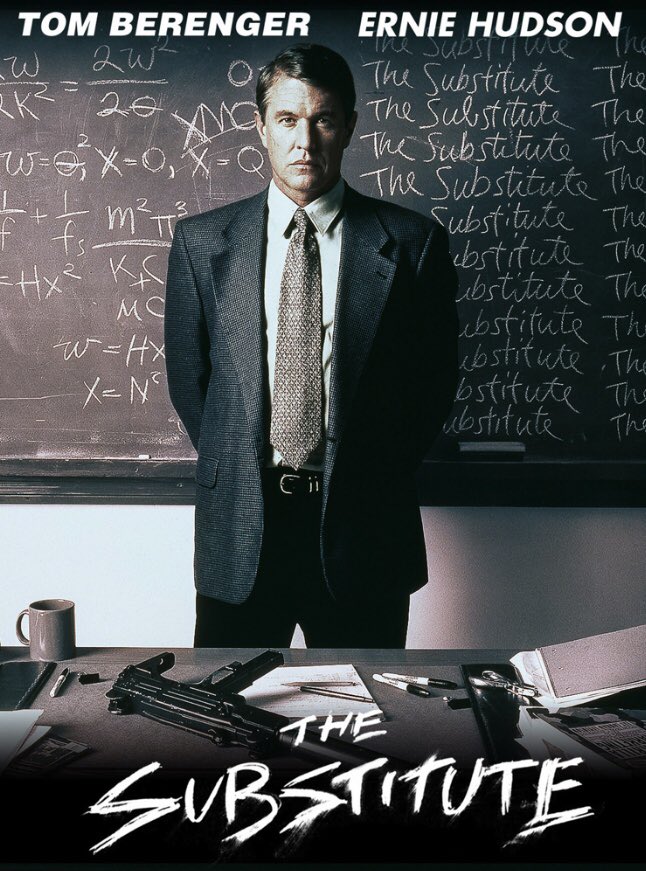 WATZUPMAG's tweet image. Il y a un quart de siècle, #TomBeranger remplaçait sa femme professeure dans #TheSubstitute.
Les gangsters vont apprendre certaines matières.
Toujours un petit plaisir coupable du samedi soir.