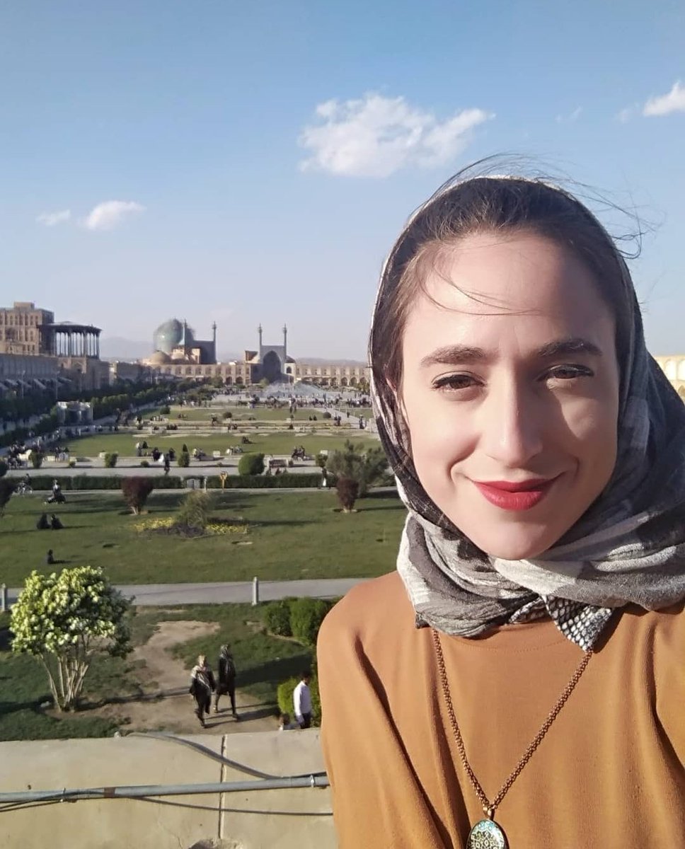 ✨ Twitter haz tu magia✨ Busco trabajo como guía acompañante/coordinadora de viajes, abierta a otras propuestas. Soy autónoma y llevo tiempo sin ingresos. Experiencia en Europa, Irán, Groenlandia, Jordania, Egipto, Balcanes, China, Maldivas y me puedo preparar otros destinos. 🙏