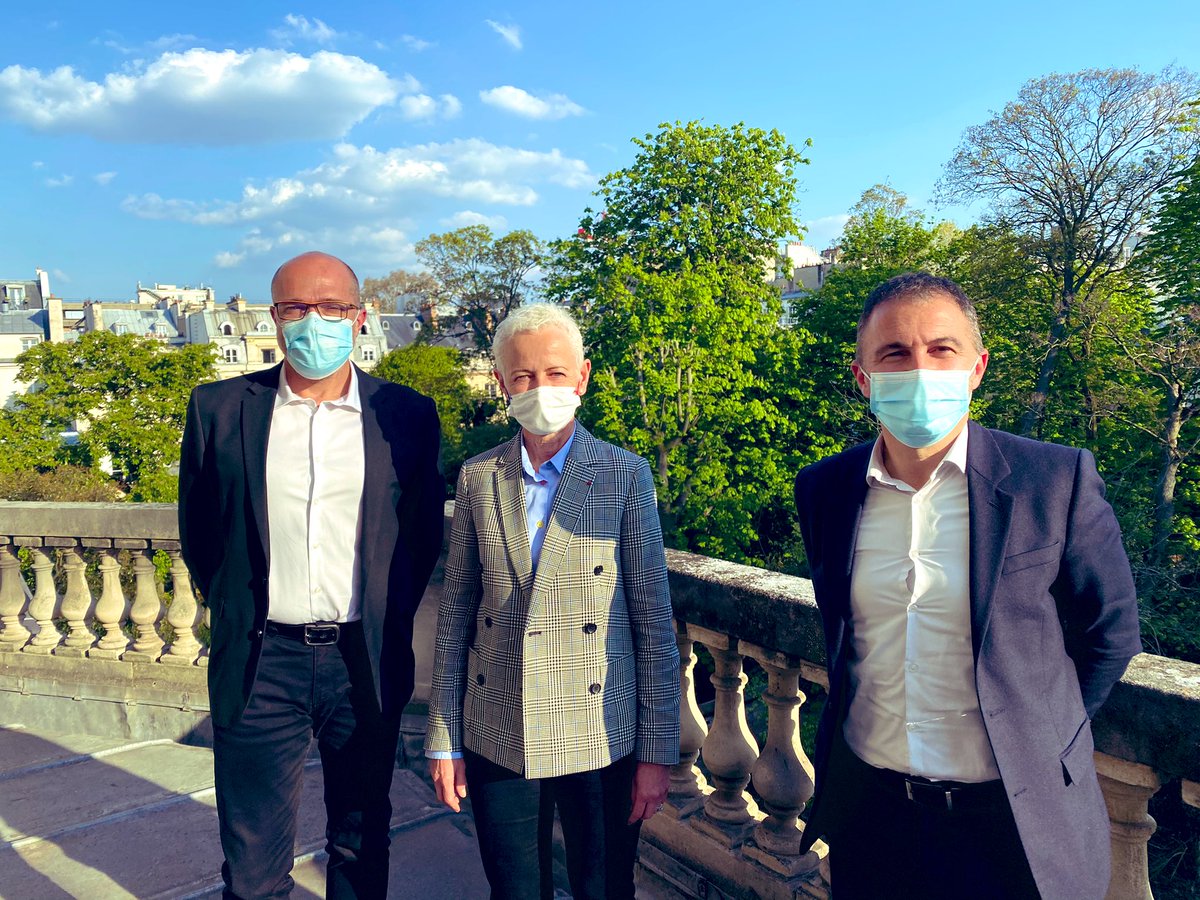 Grâce au réseau <a href="/COORACE/">Coorace</a> entreprises et structures d'insertion d'un même territoire coconstruisent et développent la filière de l'économie sociale et solidaire afin de créer + d'emplois pour les personnes en parcours d'insertion, désireuses de retrouver une activité.