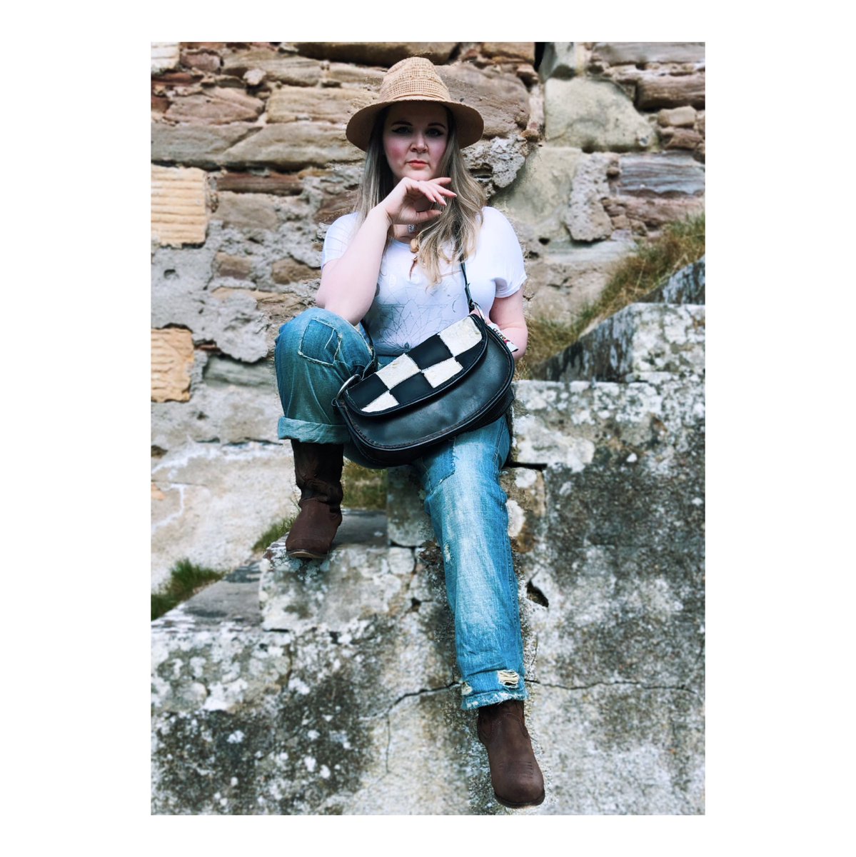 ailsarocks's tweet photo. 👜 A bit of shameless self promotion here... but I can’t not share. 
👜 I now get to showcase through @rebelrestyle some of Edinburgh legend Joey D’s coolest older / rare designs - special one of a kind bags from throughout his designing history. #scottishdesigner 🤩🤩🤩 https://t.co/awcVc56wme