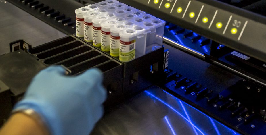 Minsal informó 6.643 casos nuevos de Covid-19 en Chile: contagiados totales alcanzaron 1.131.340
bit.ly/2QHE1lG