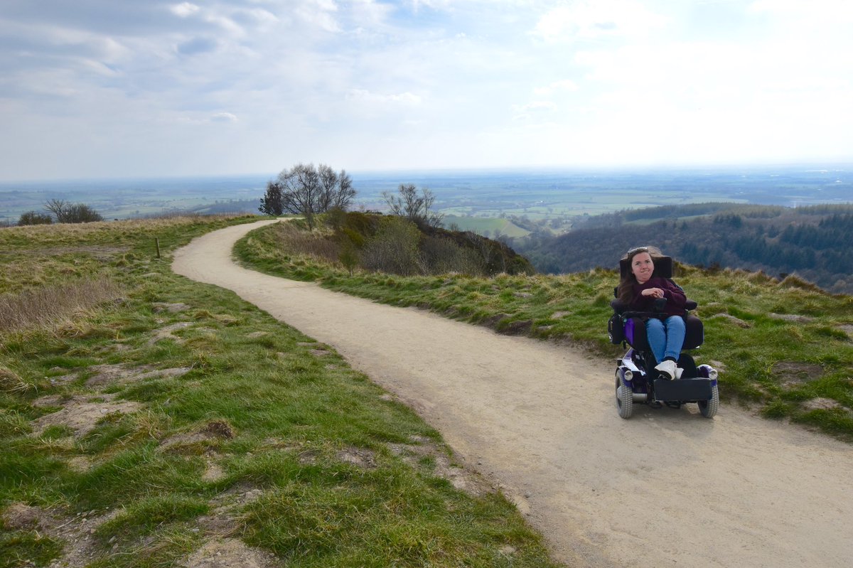 KarlaB465's tweet photo. A trip to Yorkshire isn’t complete without visiting the @northyorkmoors, so we made the most of our last day with a scenic stroll almost 1000ft above sea level! Making our way past the gliders club was fascinating, and the views were breathtaking. We could see for miles! 😍 🏞 https://t.co/O6zaRcsDTm