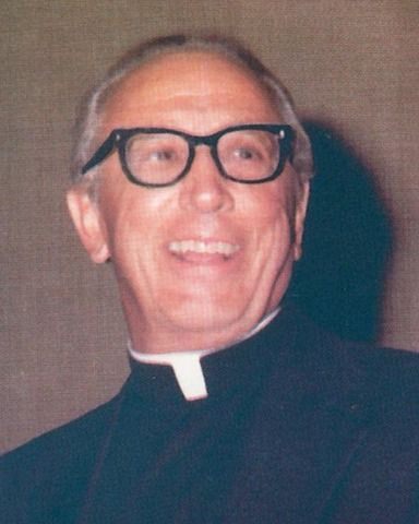 DioStPete's tweet photo. Monsignor William W. DuBois - May He Rest in Peace https://t.co/fkBBOtcb5s. #DOSPpriests #courageouslyliving https://t.co/k4ErDUAhRq