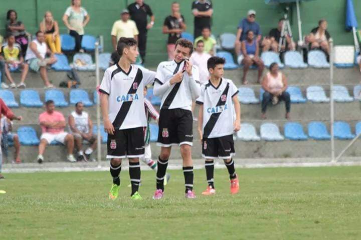 bate falta ⚽ tweet media