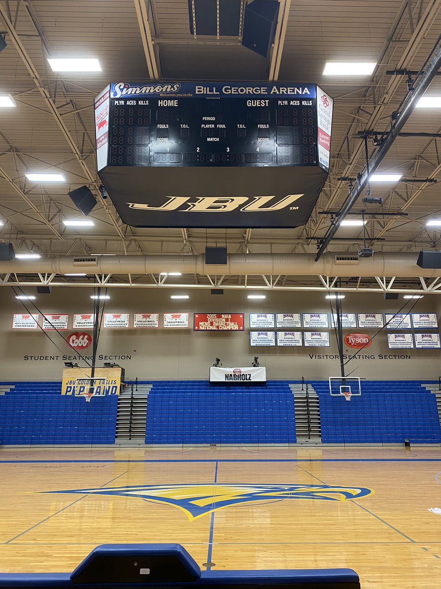 thank you <a href="/CoachTrevorRay/">Trevor Ray</a> and <a href="/CoachSoda/">Jeff Soderquist</a> for the visit and workout at JBU today!