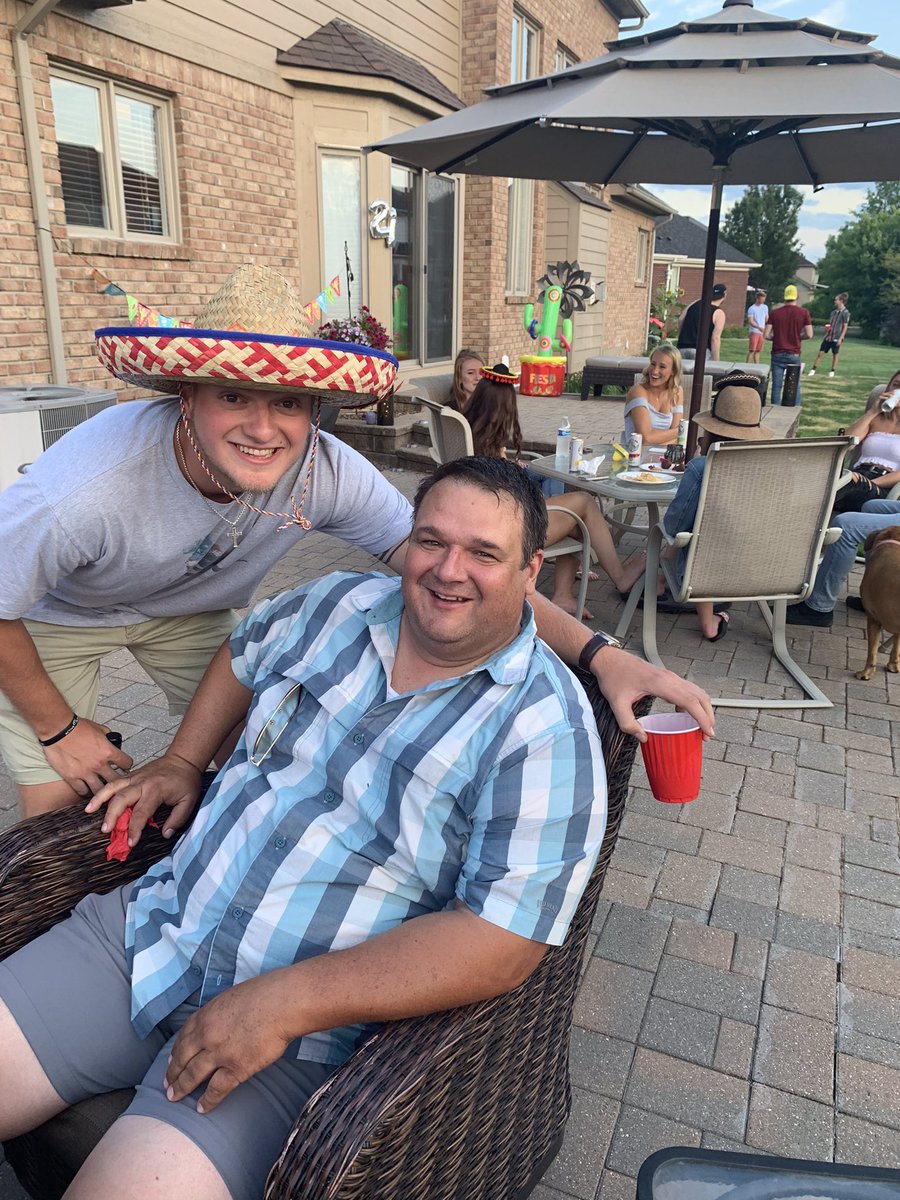 Michael Barno tweet media